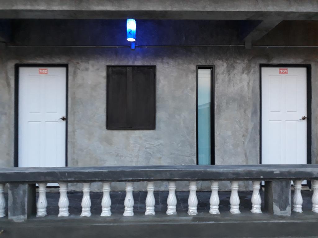 Baantung Homestay Mukdahan Eksteriør billede