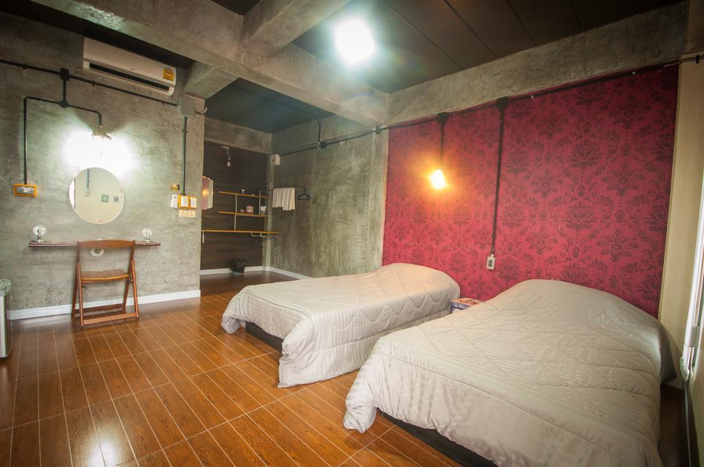 Baantung Homestay Mukdahan Eksteriør billede