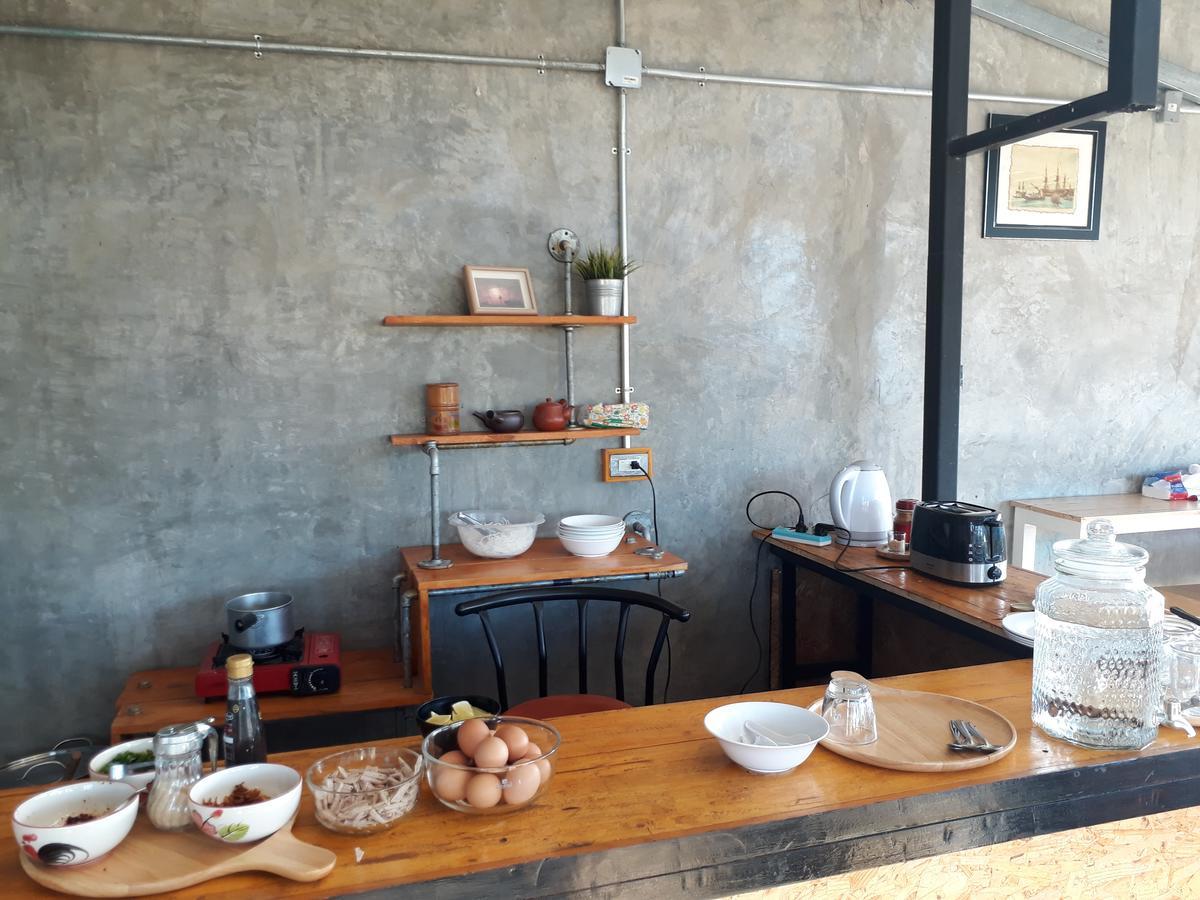 Baantung Homestay Mukdahan Eksteriør billede