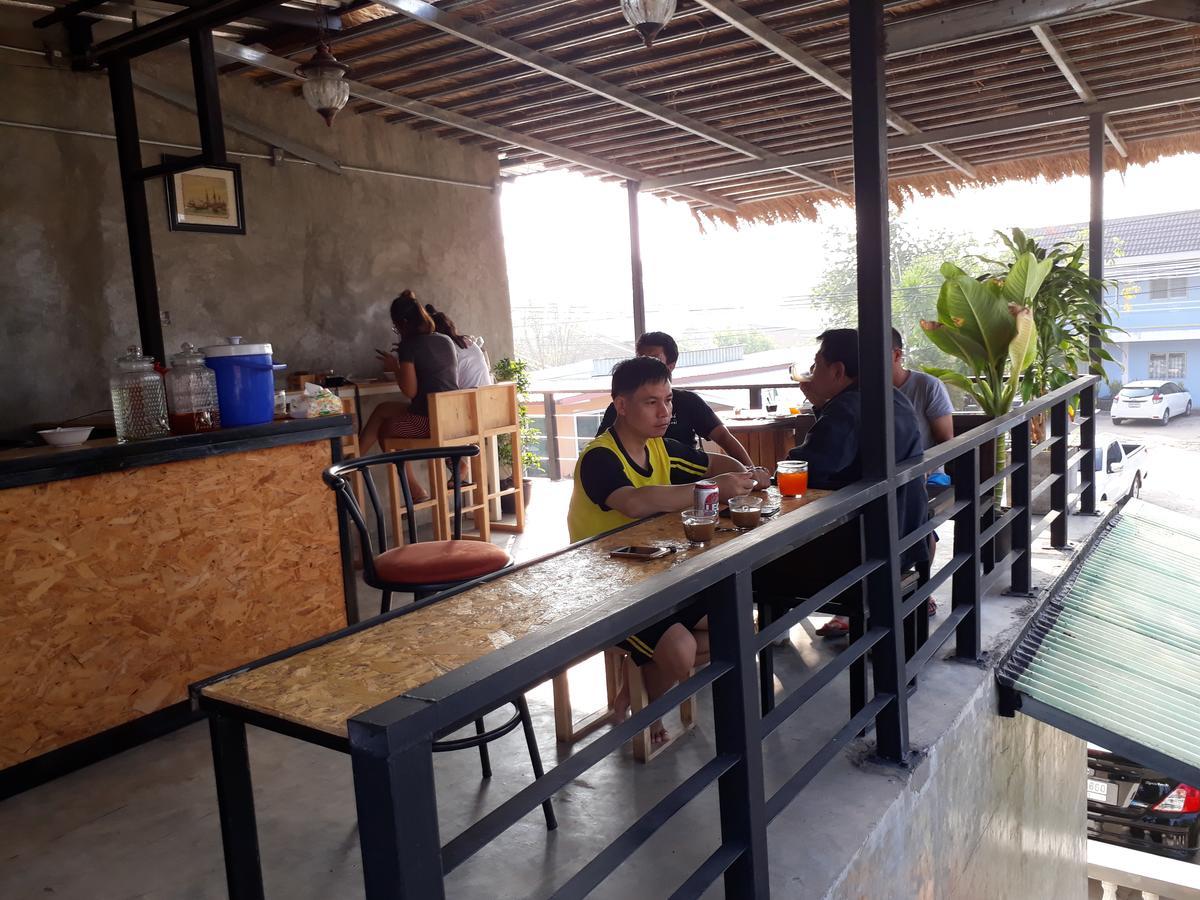 Baantung Homestay Mukdahan Eksteriør billede