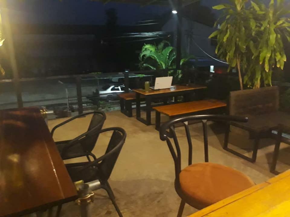 Baantung Homestay Mukdahan Eksteriør billede