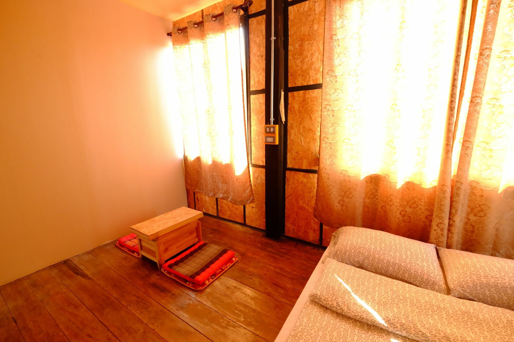 Baantung Homestay Mukdahan Eksteriør billede