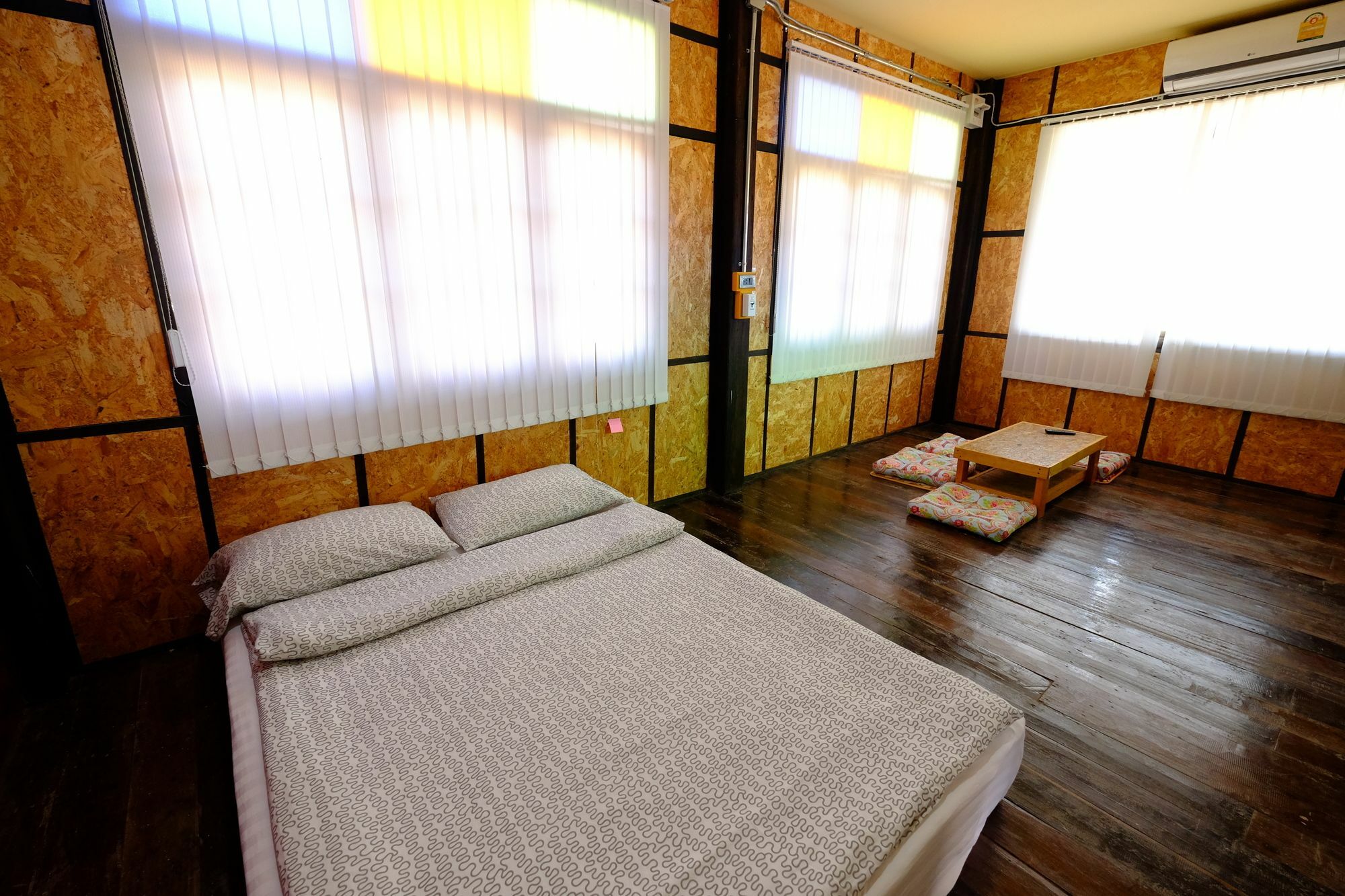 Baantung Homestay Mukdahan Eksteriør billede