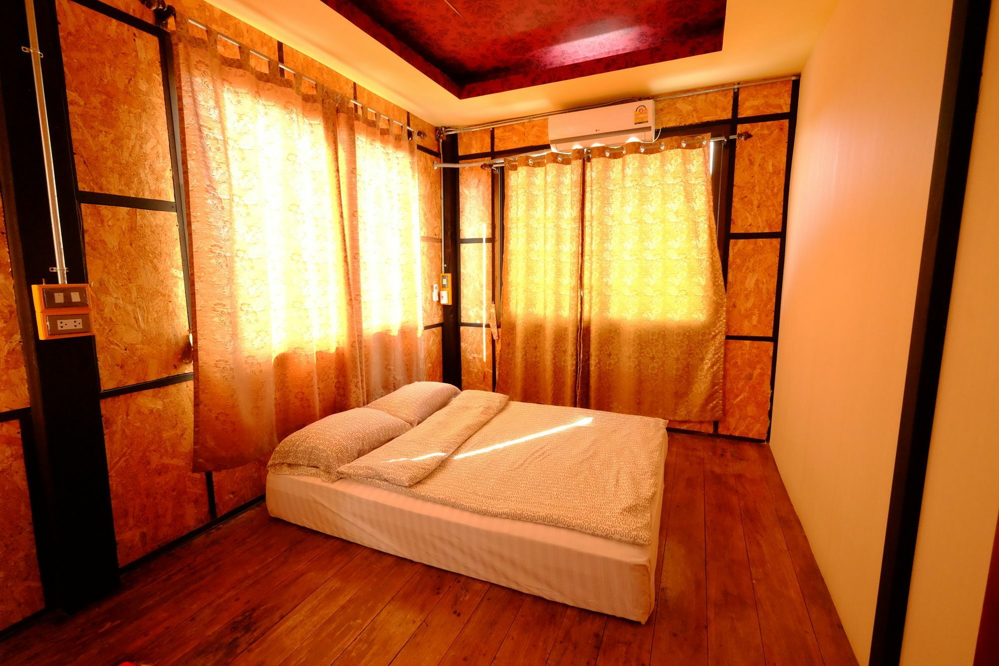 Baantung Homestay Mukdahan Eksteriør billede